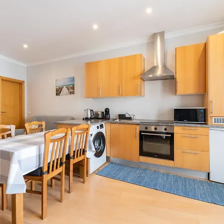 By Blue Door Портиман