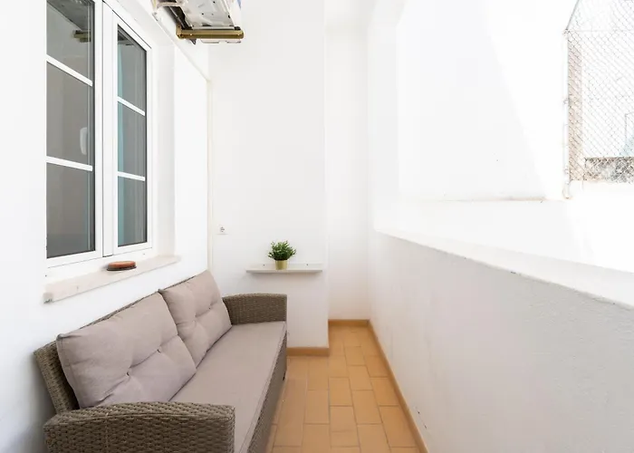 By Blue Door * Portimão