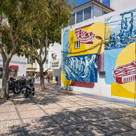 By Blue Door Apartment Portimao