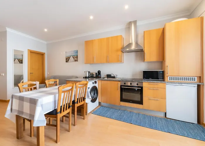 By Blue Door Portimão